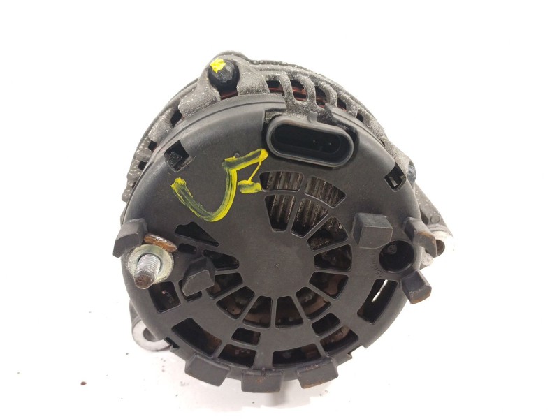 Recambio de alternador para ssangyong rodius xdi referencia OEM IAM A6651540302  