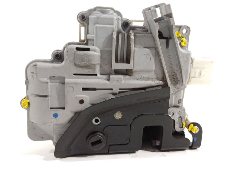 Recambio de cerradura puerta trasera izquierda para volkswagen passat berlina (3c2) advance referencia OEM IAM 3C4839015A  