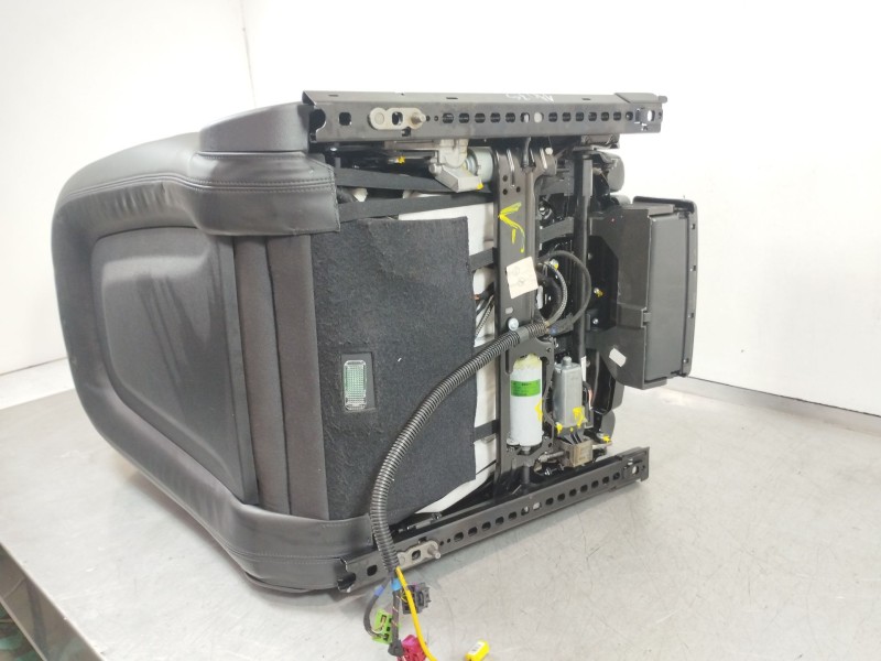 Recambio de asiento delantero derecho para audi s6 berlina (4f2) 5.2 referencia OEM IAM 8E0881106  