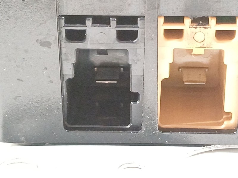 Recambio de amplificador para volkswagen golf vi (5k1) advance referencia OEM IAM 5M0035570B  