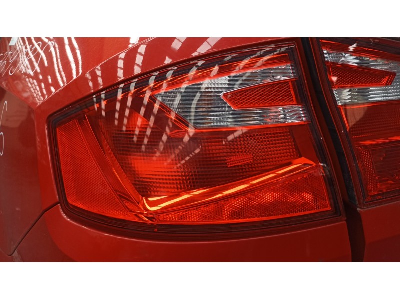 Recambio de piloto trasero izquierdo para seat toledo (kg3) 1.2 tsi referencia OEM IAM 6JH945095E  