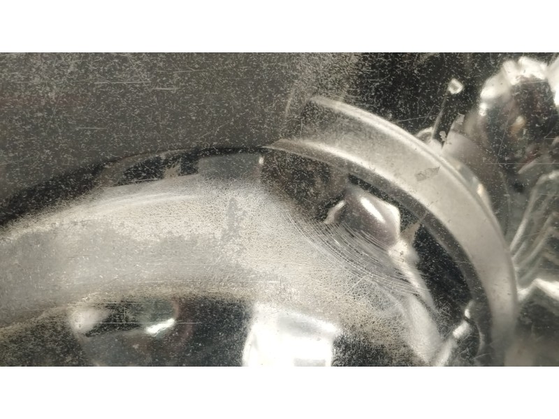 Recambio de faro izquierdo para land rover range rover sport v6 td hse referencia OEM IAM XBC501733LZN  