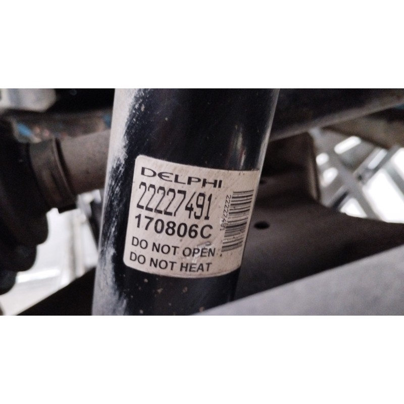 Recambio de amortiguador delantero derecho para land rover range rover sport v6 td hse referencia OEM IAM RNB501310 22241483 222
