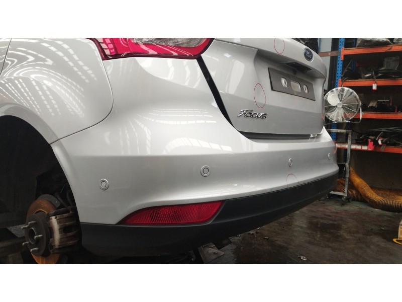 Recambio de paragolpes trasero para ford focus lim. titanium referencia OEM IAM   