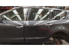 Recambio de puerta trasera izquierda para renault grand scenic iii bose edition referencia OEM IAM   