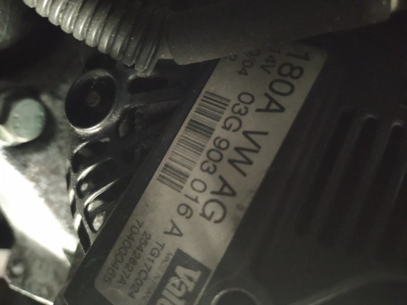 Recambio de alternador para audi a6 berlina (4f2) 2.0 tdi referencia OEM IAM 03G903016A  