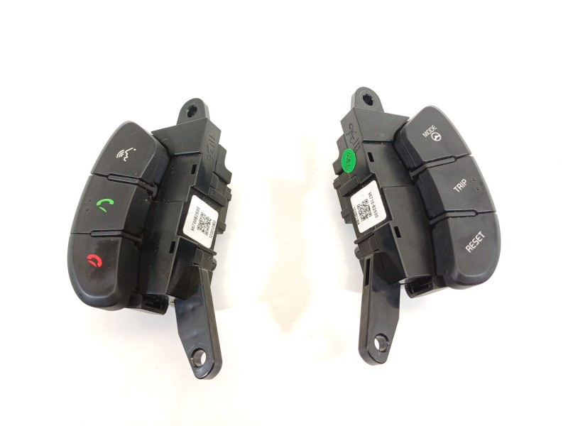 Recambio de mando volante para kia soul ( ) concept referencia OEM IAM 96700B2800 96700B2600 96710B2600 96700B2000