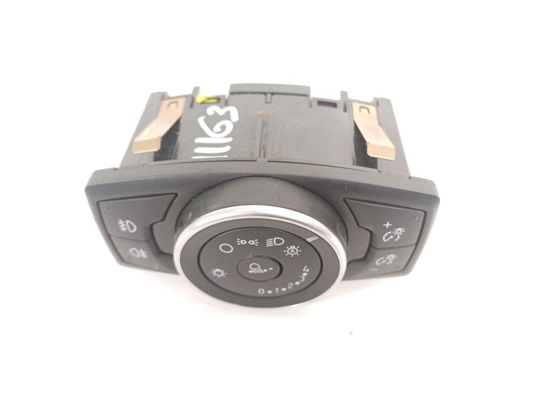 Recambio de mando luces para ford focus turn. st-line b&r referencia OEM IAM F1ET13A024CB  
