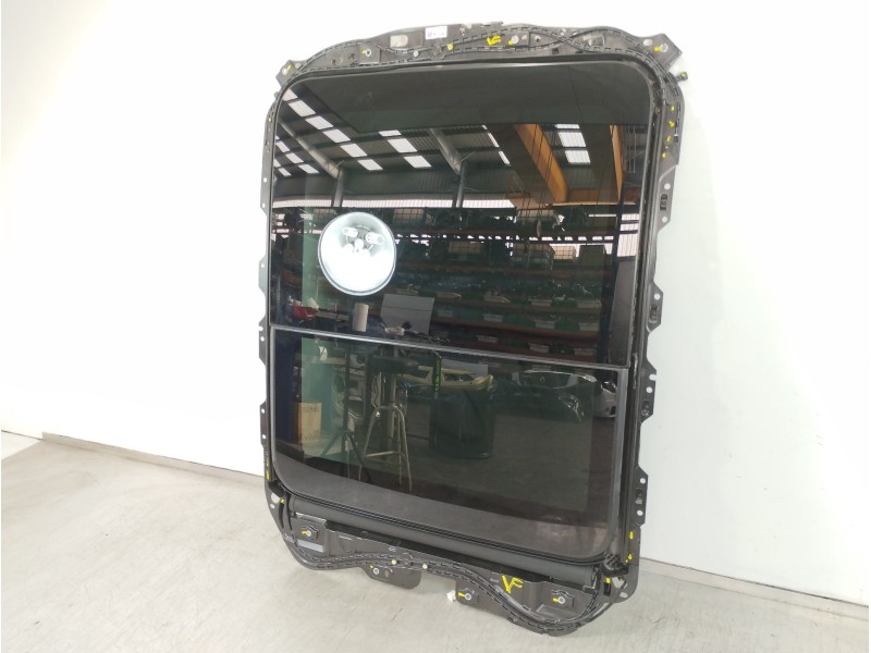 Recambio de techo electrico para volkswagen t-roc advance referencia OEM IAM 2GA817101  