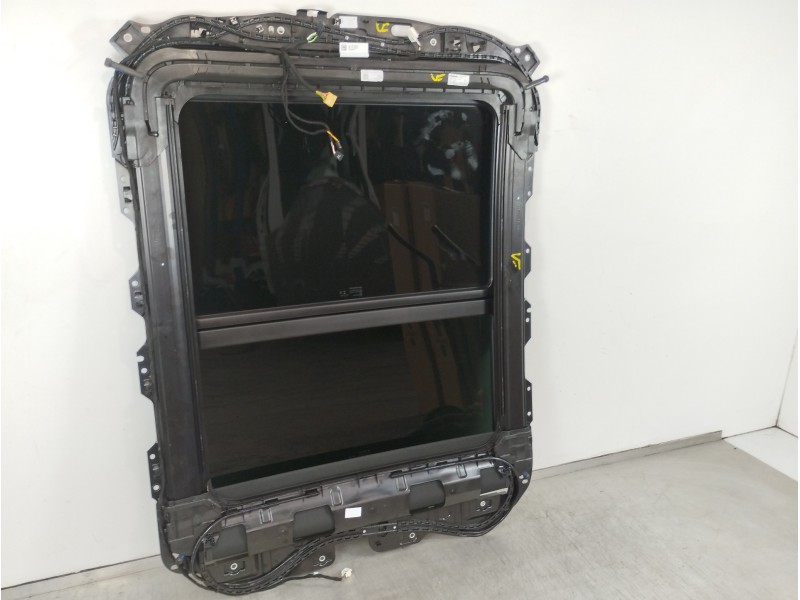 Recambio de techo electrico para volkswagen t-roc advance referencia OEM IAM 2GA817101  