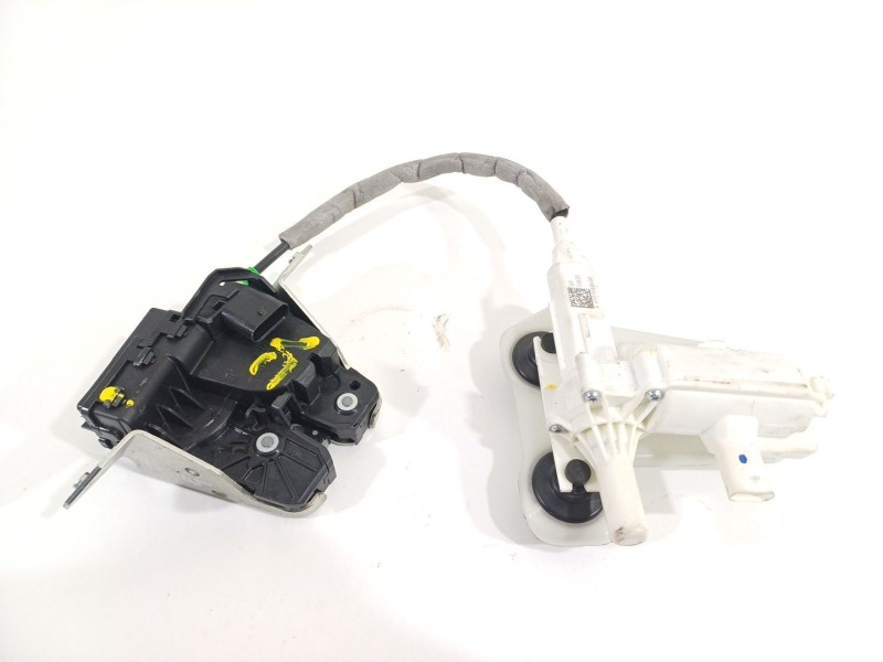 Recambio de cerradura maletero / porton para mercedes-benz clase b (w247) 247 referencia OEM IAM A0997400600  A0999068600