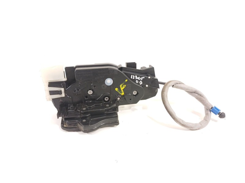 Recambio de cerradura puerta delantera derecha para mercedes-benz clase b (w247) 247 referencia OEM IAM A1770032899  A099720