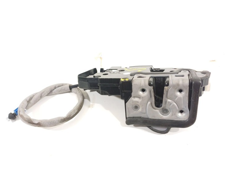 Recambio de cerradura puerta delantera derecha para mercedes-benz clase b (w247) 247 referencia OEM IAM A1770032899  A099720