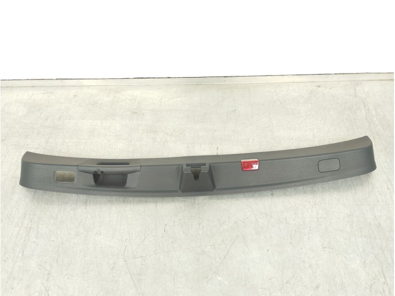 Recambio de molduras traseras para mercedes-benz clase gle (bm 167)(09.2018) gle 350 de 4matic (167.117) referencia OEM IAM A167