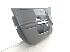 Recambio de guarnecido puerta delantera izquierda para mercedes-benz clase b (w247) 247 referencia OEM IAM A2477204702   2