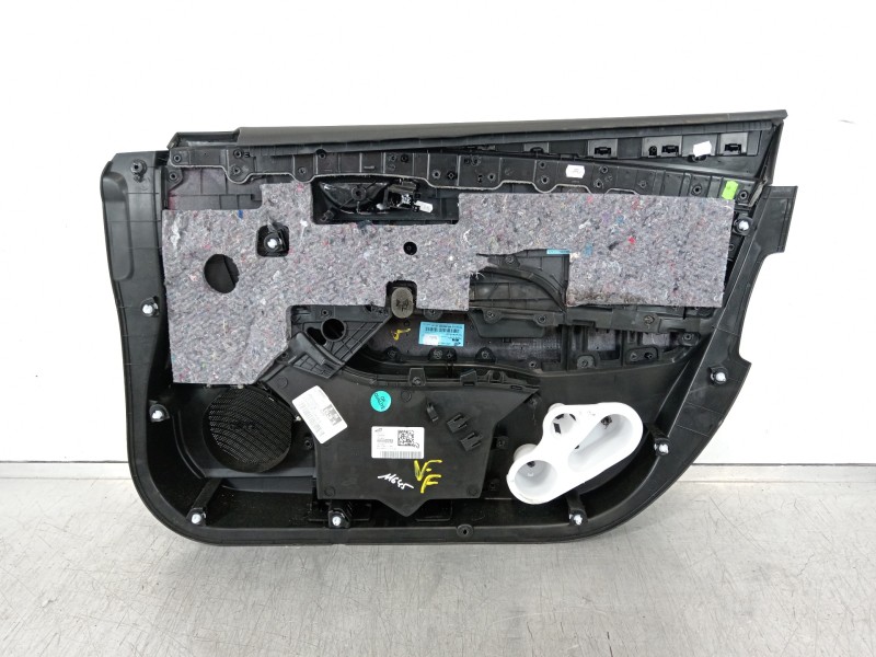 Recambio de guarnecido puerta delantera izquierda para renault talisman business referencia OEM IAM 809013556R  
