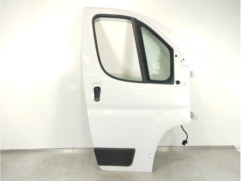Recambio de puerta delantera derecha para citroën jumper kombi 30 l1h1 blue-hdi 140 referencia OEM IAM   