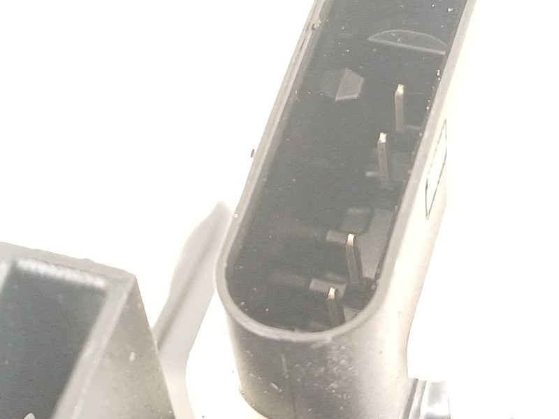 Recambio de cerradura puerta delantera izquierda para mercedes-benz clase b (w247) 247 referencia OEM IAM A1770032899  A09972023