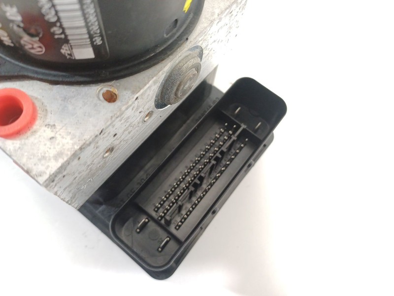 Recambio de abs para volkswagen golf v berlina (1k1) highline referencia OEM IAM 1K0614517AE  