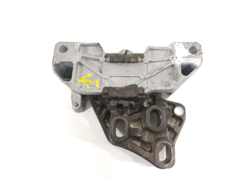 Recambio de soporte cambio para mercedes-benz clase b (w247) 247 referencia OEM IAM A2472403200  