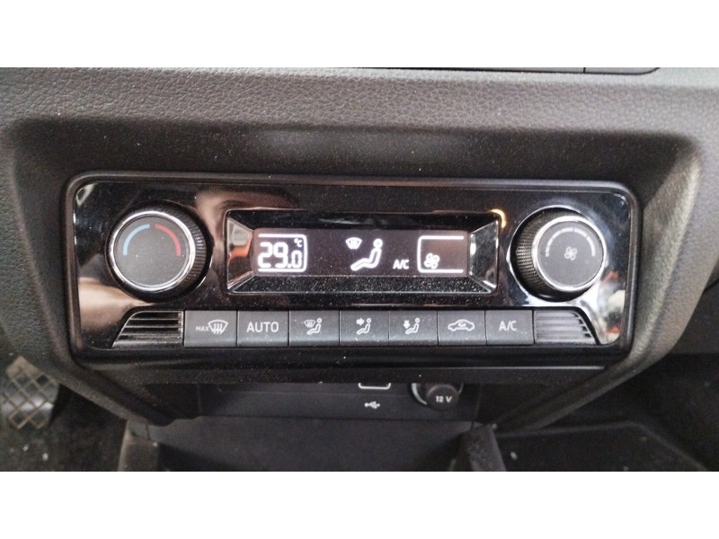 Recambio de mando climatizador para skoda fabia active referencia OEM IAM 6V0907044D  