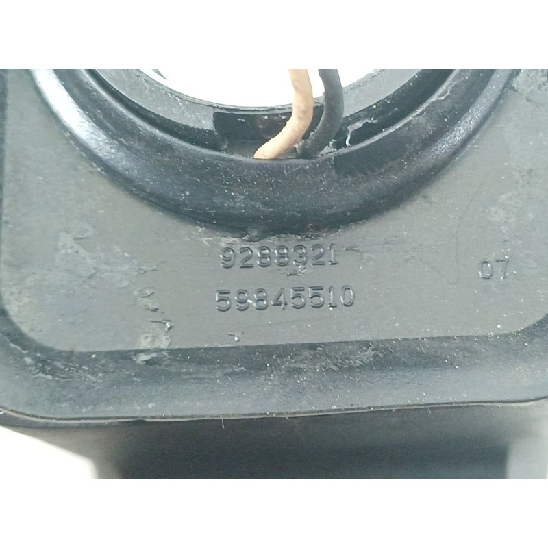 Recambio de maneta exterior porton para bmw serie 3 touring (f31) 320d referencia OEM IAM 58845510  9288321