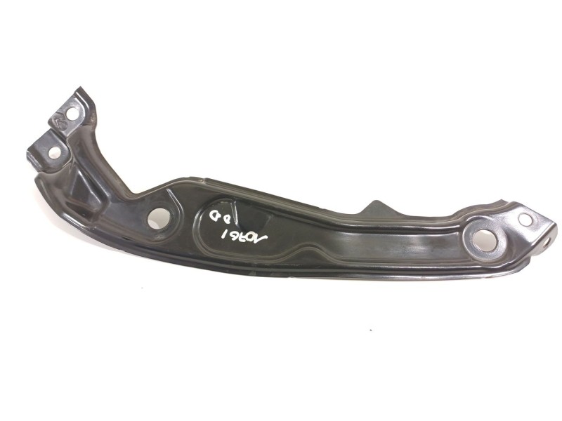 Recambio de travesaño superior para seat arona xperience referencia OEM IAM 6F9805932  