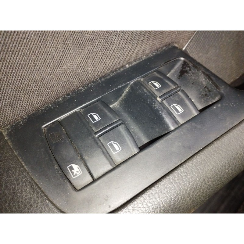 Recambio de mando elevalunas delantero izquierdo para audi a6 berlina (4f2) 2.7 tdi referencia OEM IAM   