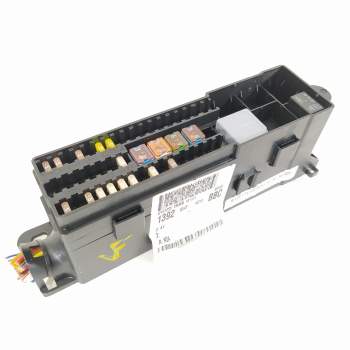 CAJA RELES / FUSIBLES GV4T14014BBC 