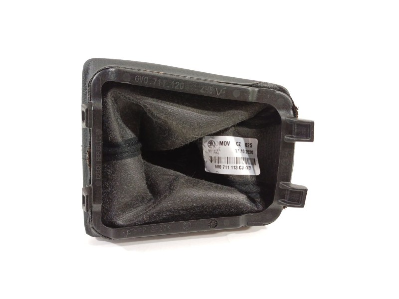 Recambio de pomo palanca cambio para skoda fabia active referencia OEM IAM 6V0711113CJ  