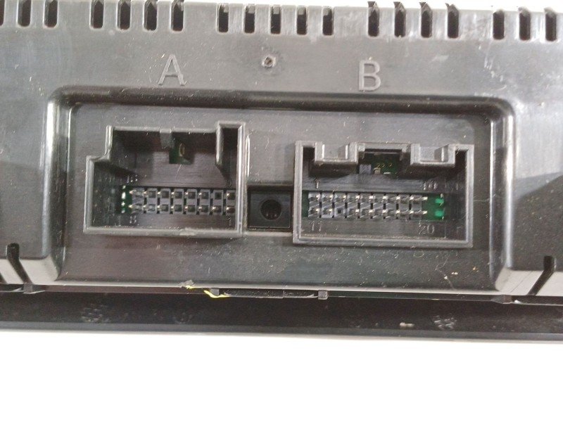 Recambio de mando climatizador para skoda fabia active referencia OEM IAM 6V0907044D  