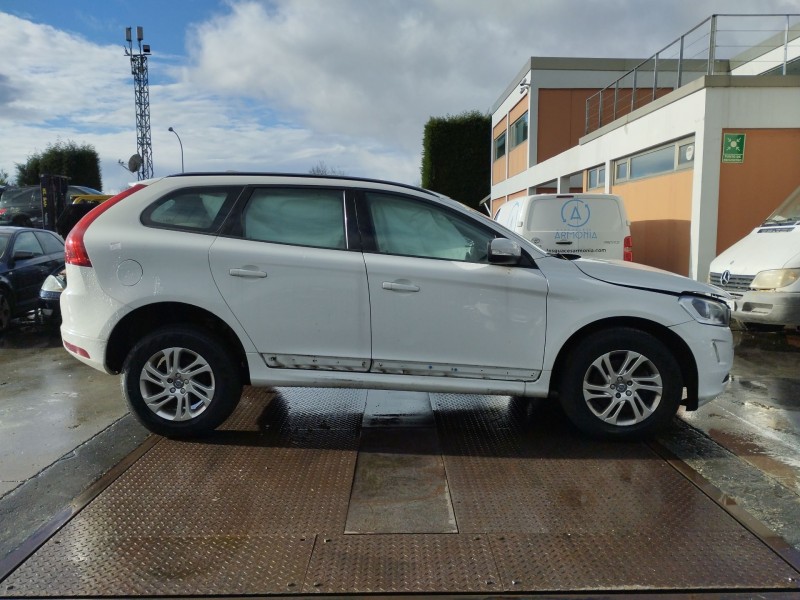 volvo xc60 del año 2016