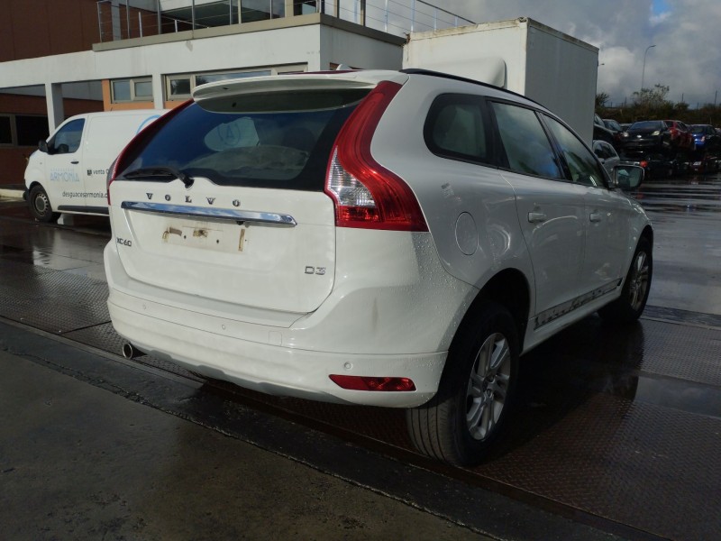 volvo xc60 del año 2016