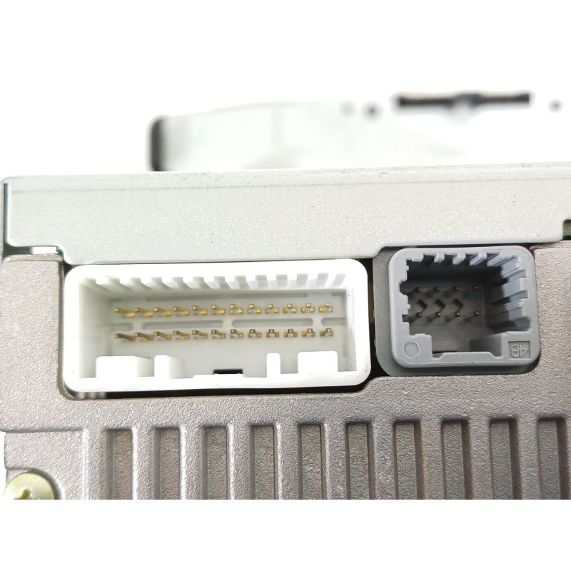 Recambio de sistema navegacion gps para opel vivaro b kasten/combi combi l1 2.7t referencia OEM IAM 281151144R  