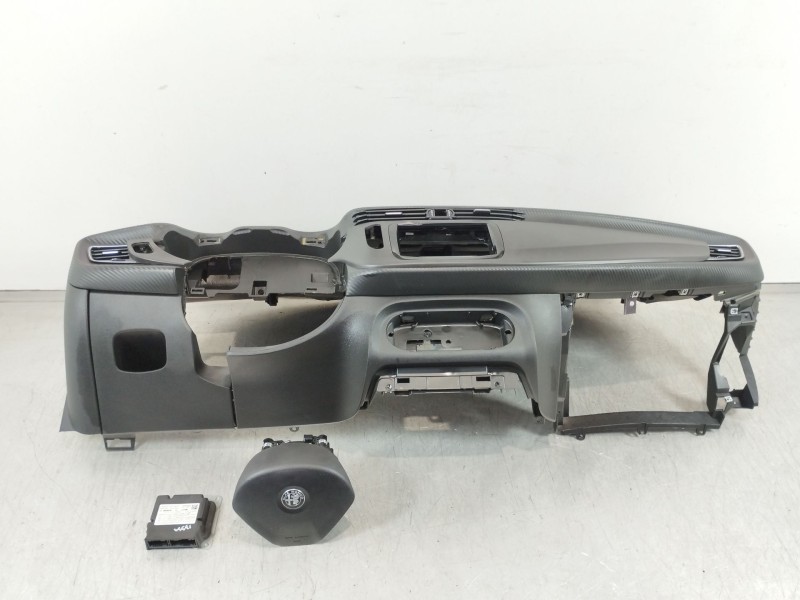 Recambio de kit airbag para alfa romeo giulietta (940_) 1.4 bifuel (940fxa1a, 940fxt1a) referencia OEM IAM  01561302970 5056832