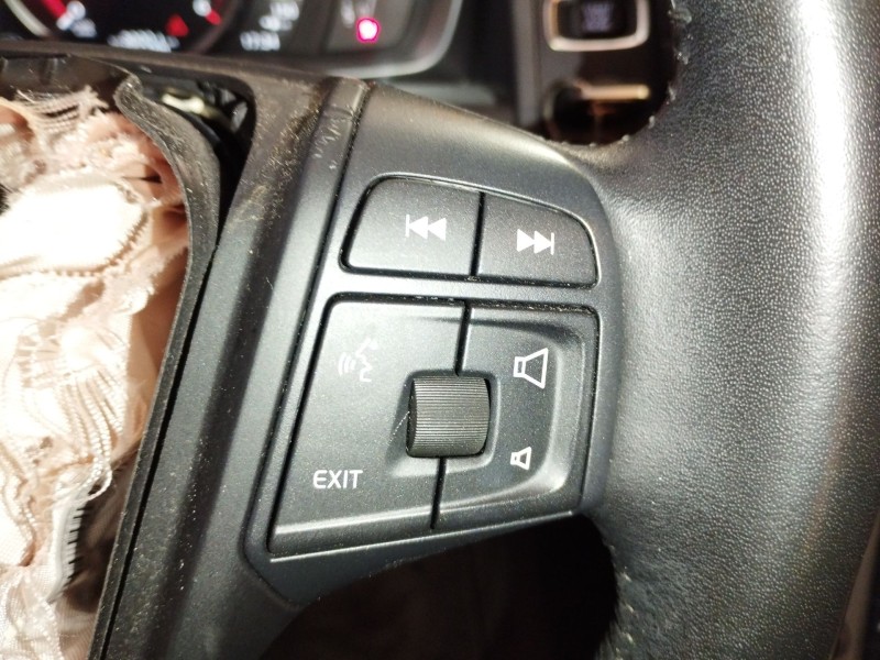 Recambio de volante para volvo xc60 inscription 2wd referencia OEM IAM   