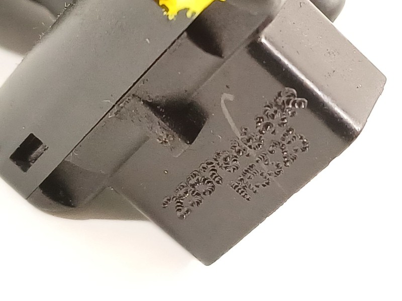 Recambio de mando retrovisor para opel vivaro b kasten/combi combi l1 2.7t referencia OEM IAM 255704649R  