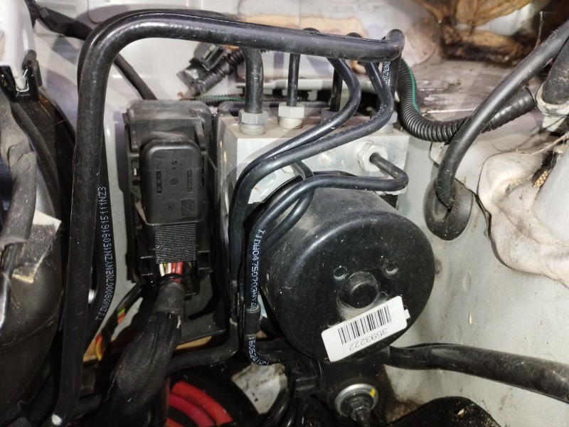 Recambio de abs para volvo xc60 inscription 2wd referencia OEM IAM   