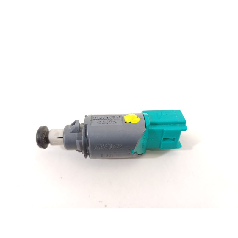 Recambio de interruptor para opel vivaro b kasten/combi combi l1 2.7t referencia OEM IAM 93868388  253250007R