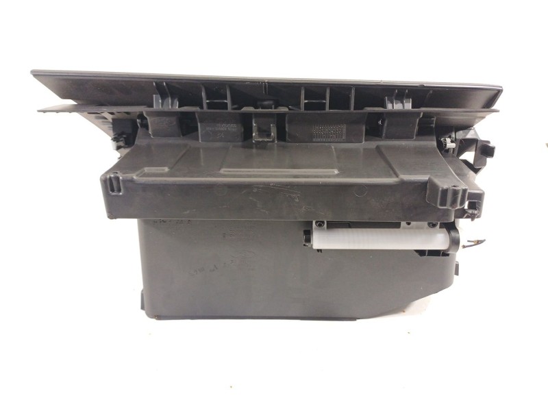 Recambio de guantera para ford focus turn. st-line b&r referencia OEM IAM F1EBA06044 F1EBA06044AF35B8 F1EBA0601