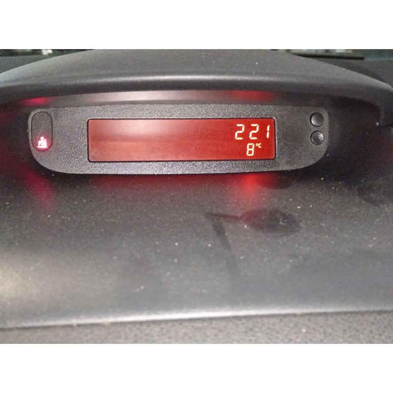 Recambio de pantalla multifuncion para renault clio iii confort dynamique referencia OEM IAM   