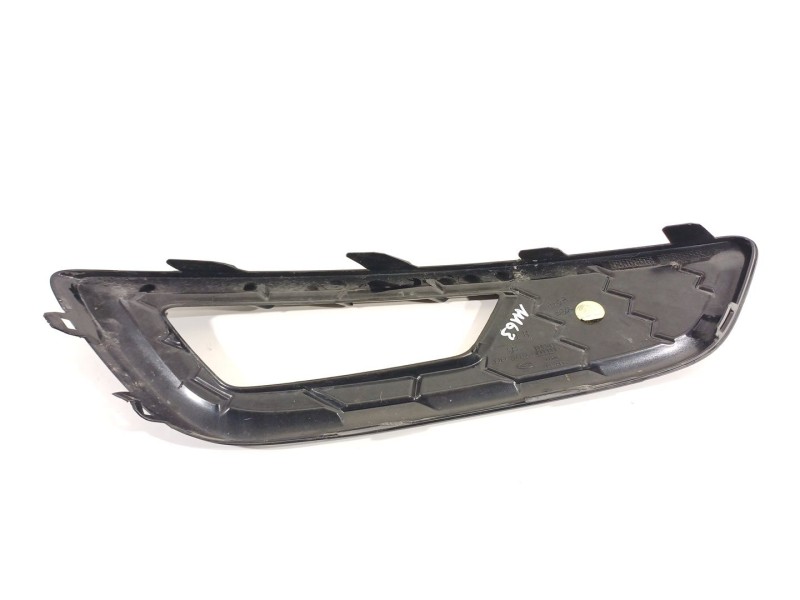 Recambio de rejilla paragolpes derecha para ford focus turn. st-line b&r referencia OEM IAM F1EJ15A298A1  