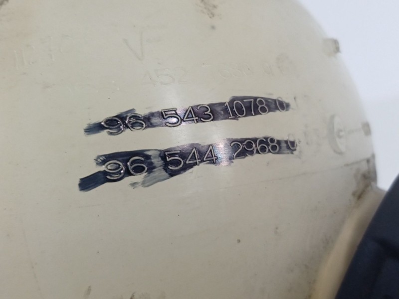 Recambio de deposito expansion para citroën berlingo station wagon feel referencia OEM IAM 9684527680  