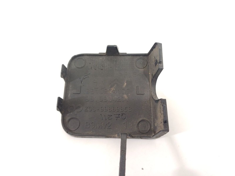 Recambio de tapa paragolpes para citroën berlingo station wagon feel referencia OEM IAM 9810964177  