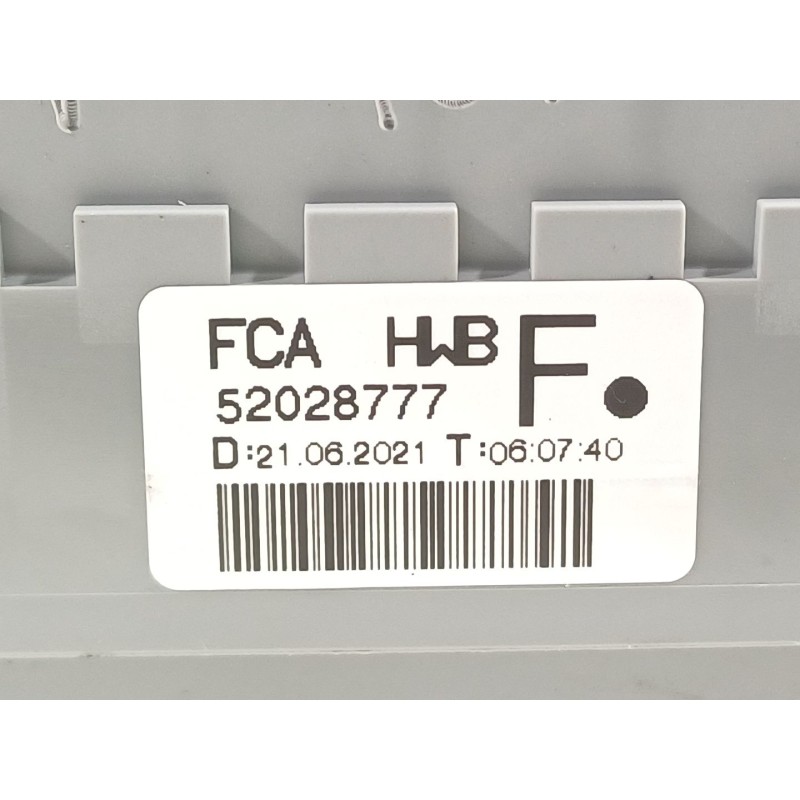 Recambio de caja reles / fusibles para fiat tipo ii (356) sedan referencia OEM IAM 52028777  