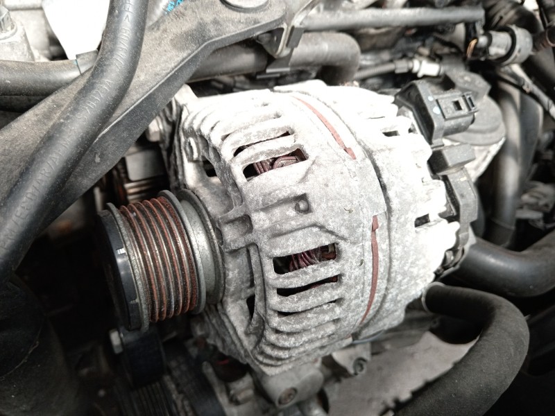 Recambio de alternador para seat ibiza (6j5) reference referencia OEM IAM 045903023 0124325012 