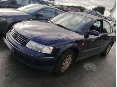 volkswagen passat b2 (32b) del año 2000 2