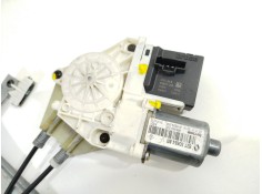 Recambio de elevalunas trasero derecho para renault megane iii berlina 5 p dynamique referencia OEM IAM 827200003R  827306548R 2