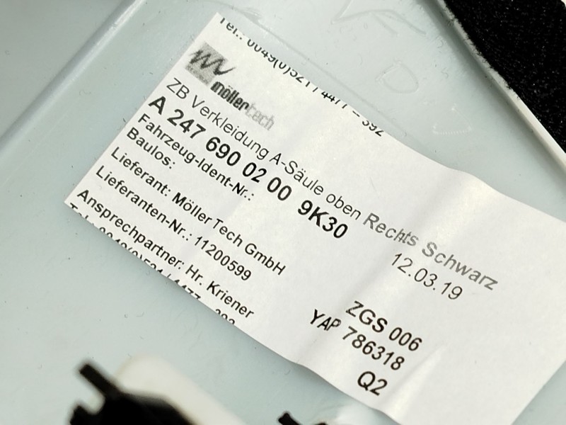 Recambio de moldura para mercedes-benz clase b (w247) 247 referencia OEM IAM A2476900200  