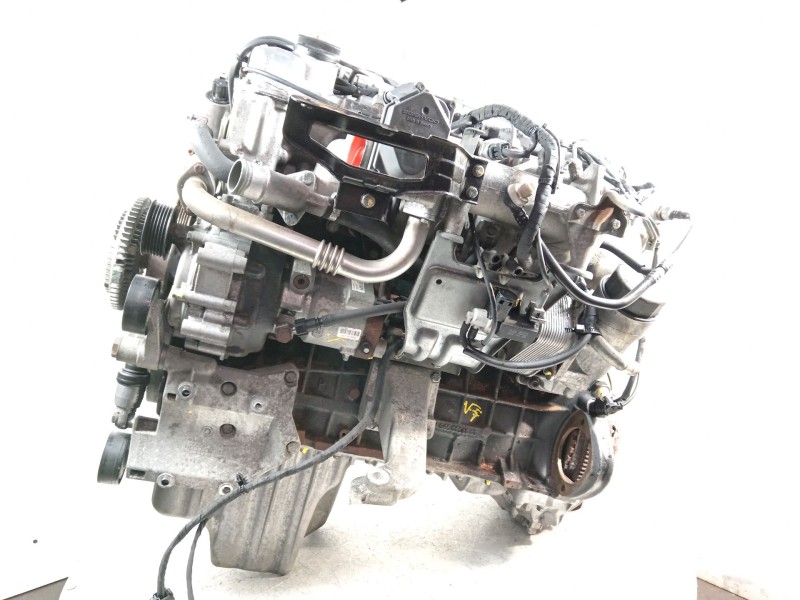 Recambio de motor completo para ssangyong rodius xdi referencia OEM IAM D27A  